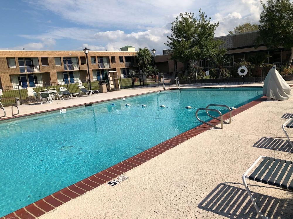 Motel 6-La Place, La Exteriér fotografie